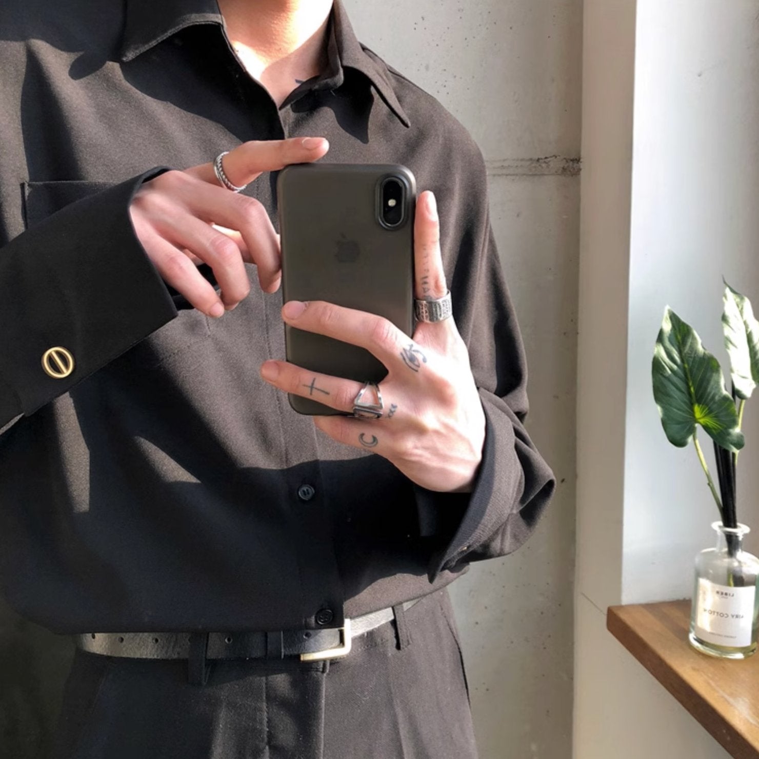 BUTTONED CUFF SHIRT - Aumori