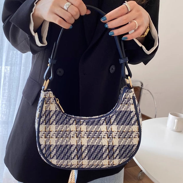 CHECKERED CRESCENT BAG - Aumori