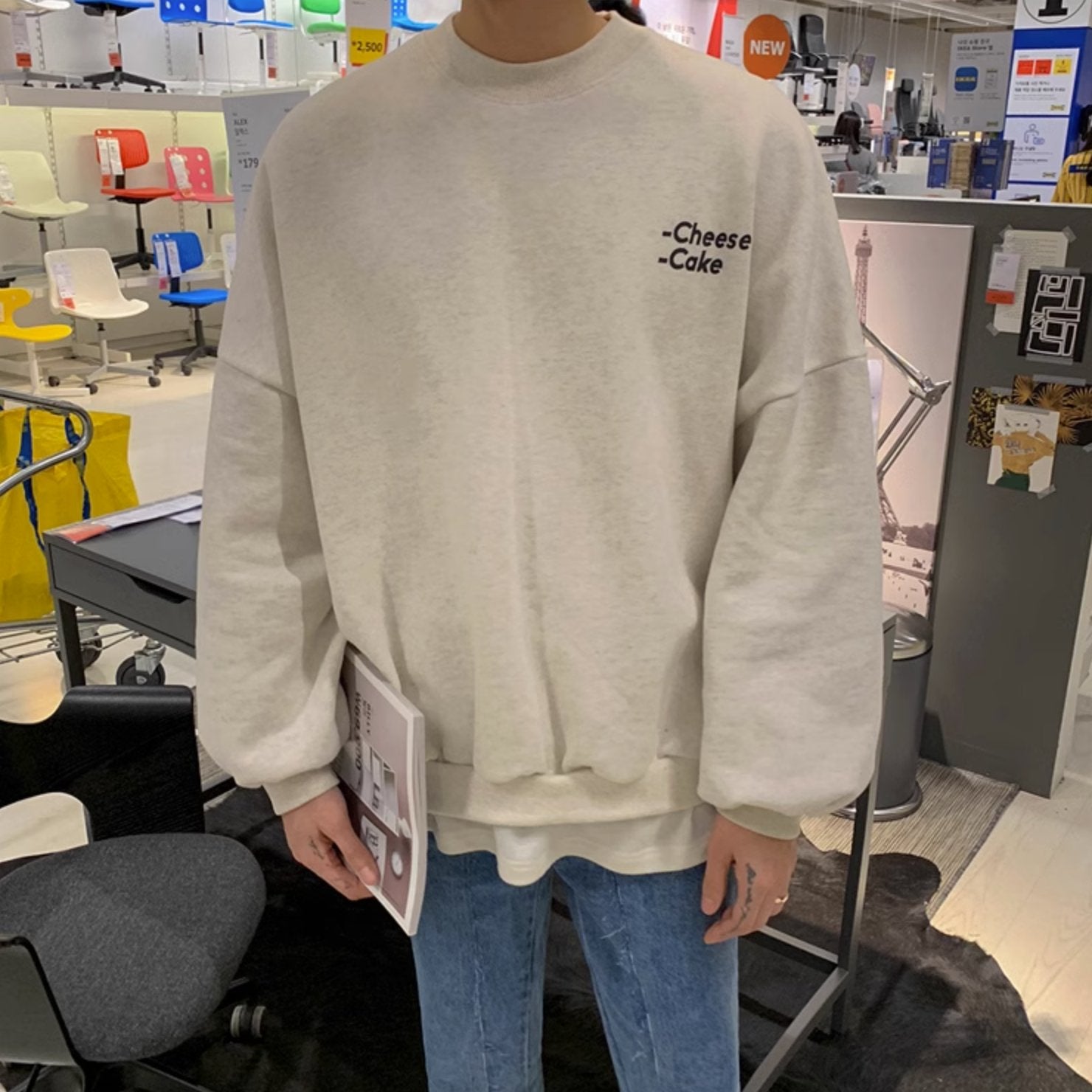 CHEESECAKE SWEATER - Aumori