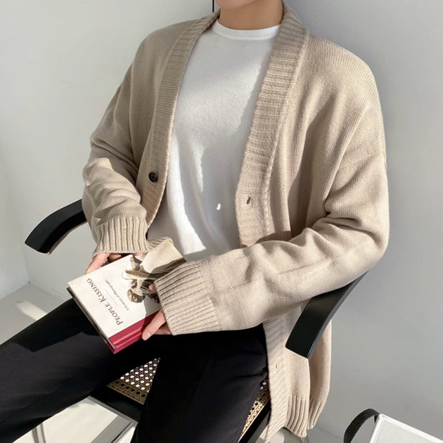CLASSIC KNIT CARDIGAN - Aumori