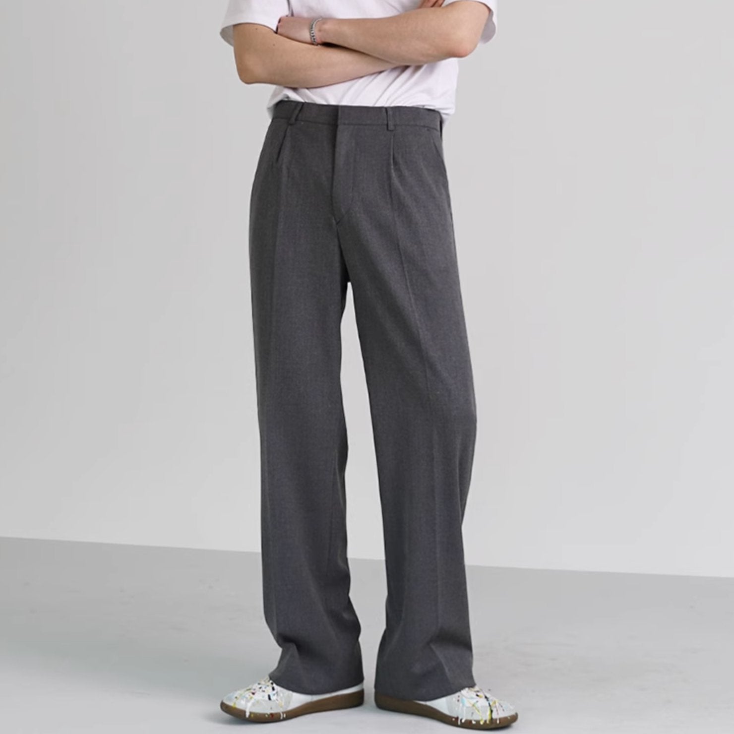 CLASSIC STRAIGHT PANTS - Aumori