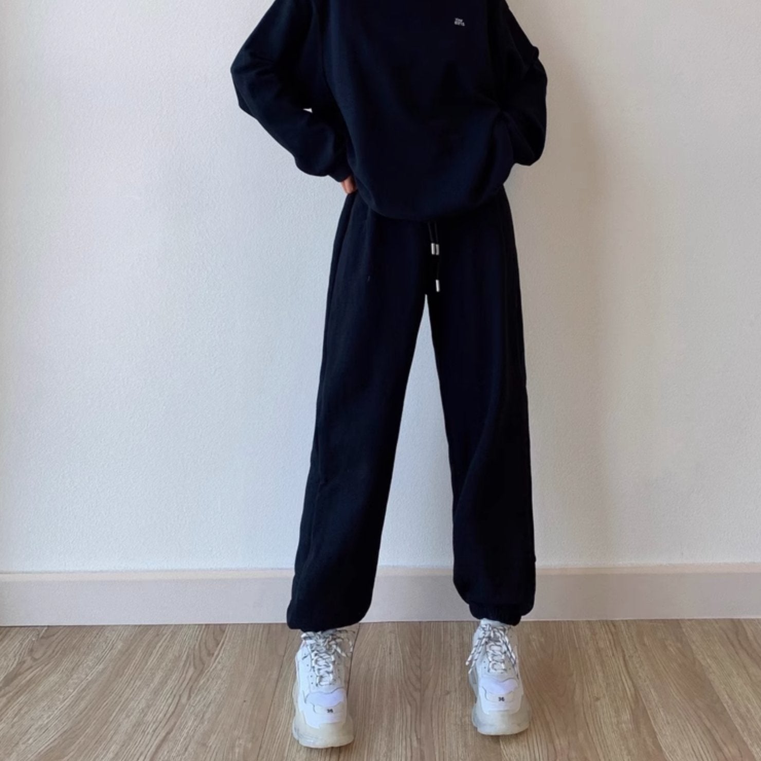 CUFFED SWEATPANTS - Aumori
