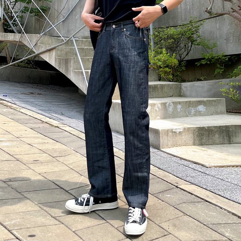 DARK STRAIGHT JEANS - Aumori