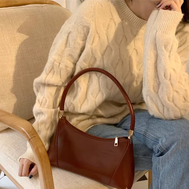 HALF MOON BAG - Aumori