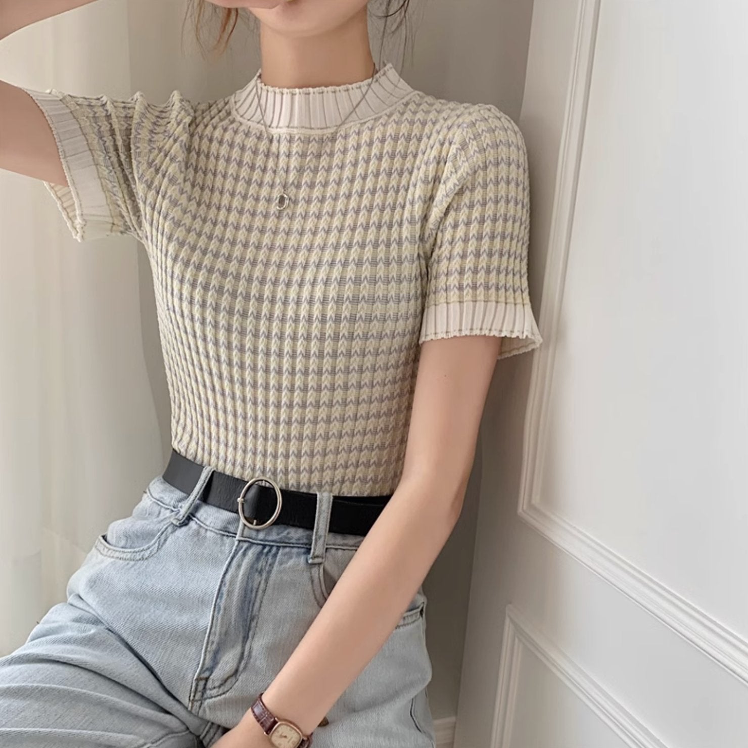 HIGH COLLAR KNIT TOP - Aumori