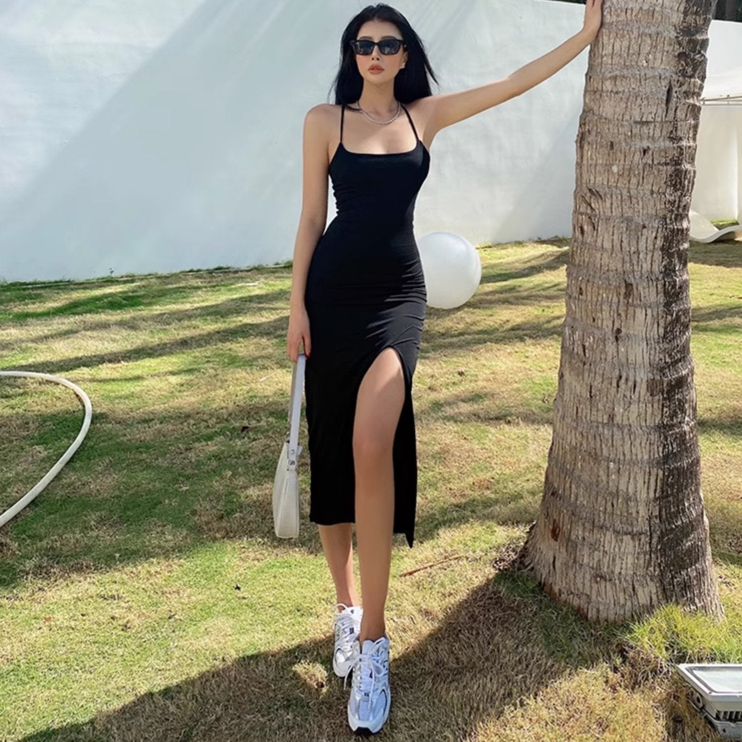 HIGH SPLIT DRESS - Aumori