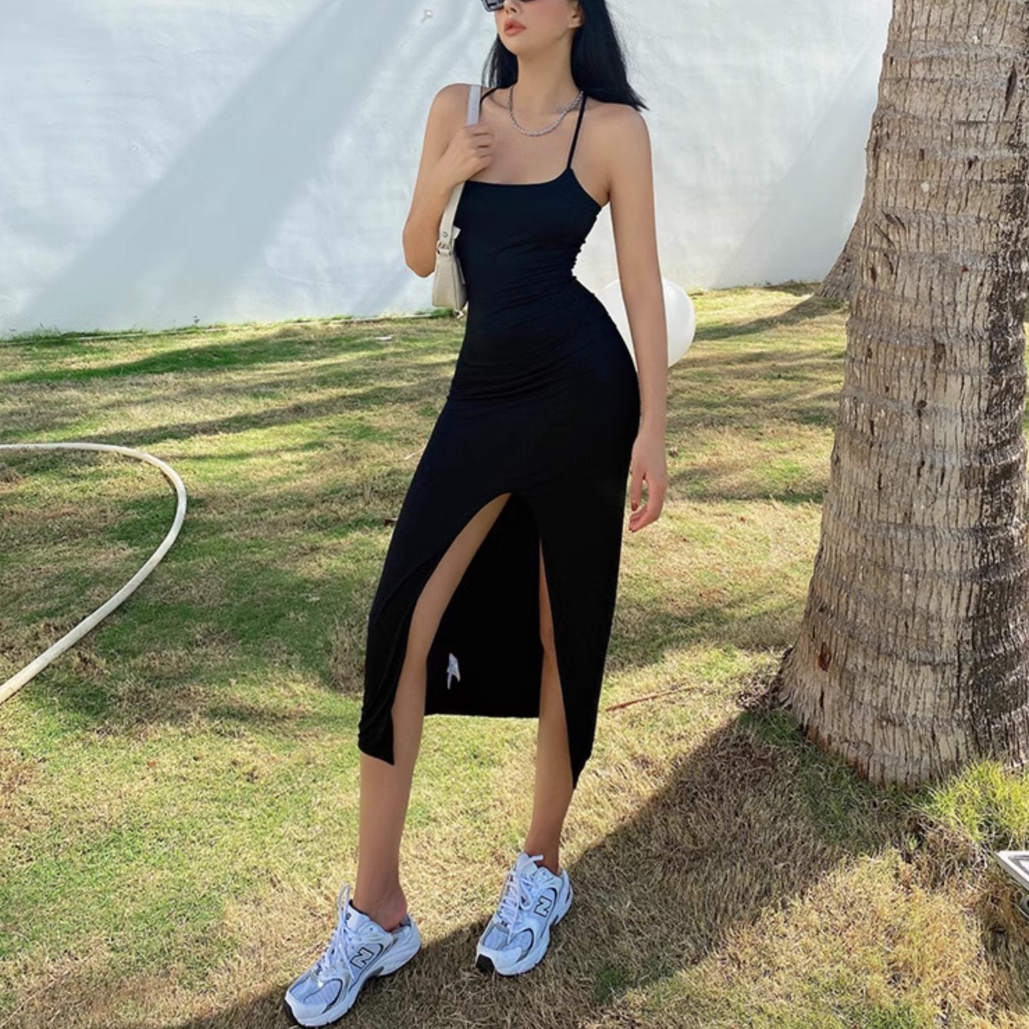 HIGH SPLIT DRESS - Aumori