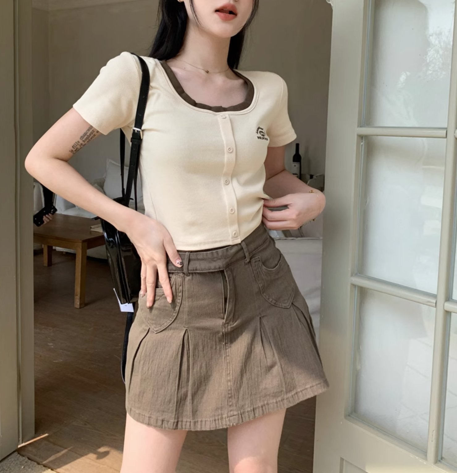INTERNATIONAL CLUB CROP TOP - Aumori