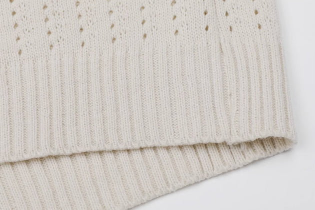 KNITTED SLEEVELESS VEST - Aumori