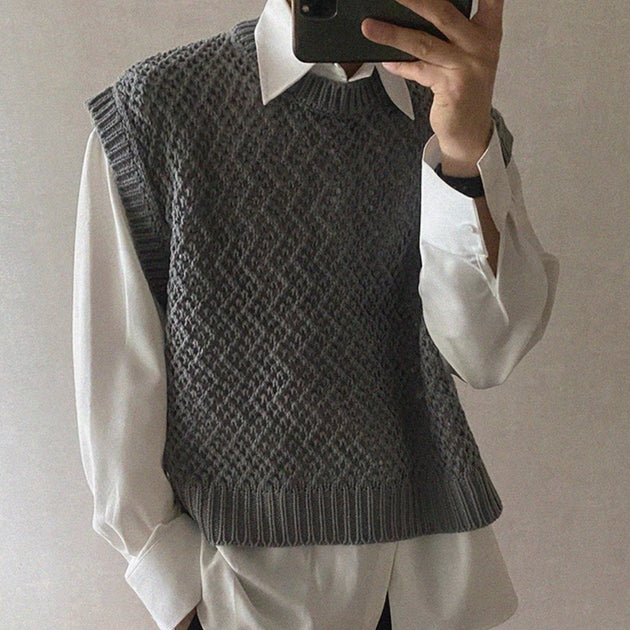 KNITTED VEST - Aumori
