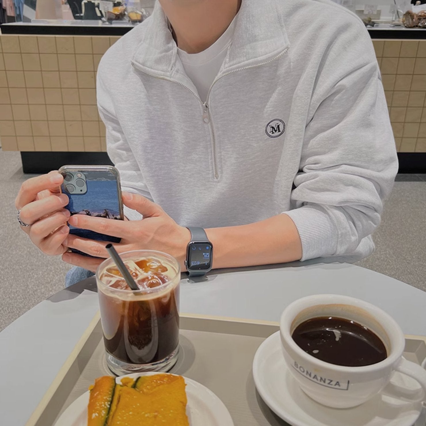 LOGO HALF ZIP - UP SWEATER - Aumori