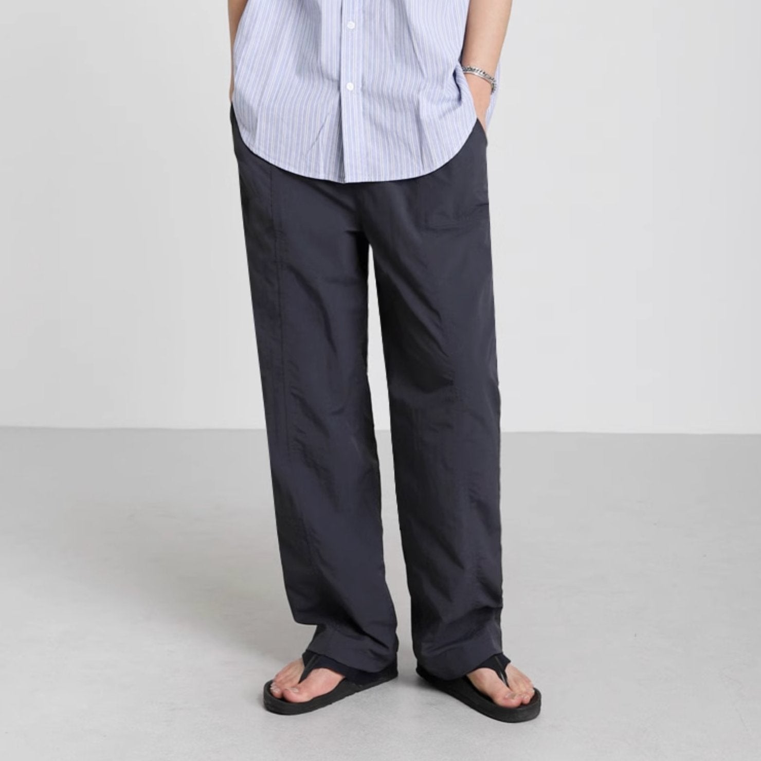LOOSE STRETCH PANTS - Aumori