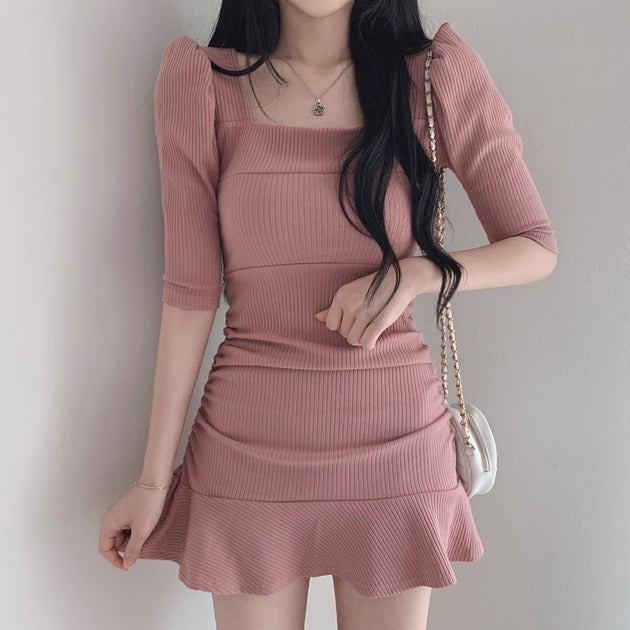 LOW NECKLINE DRESS - Aumori