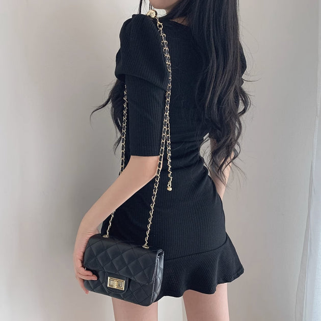 LOW NECKLINE DRESS - Aumori