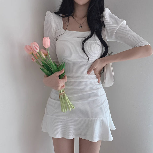 LOW NECKLINE DRESS - Aumori