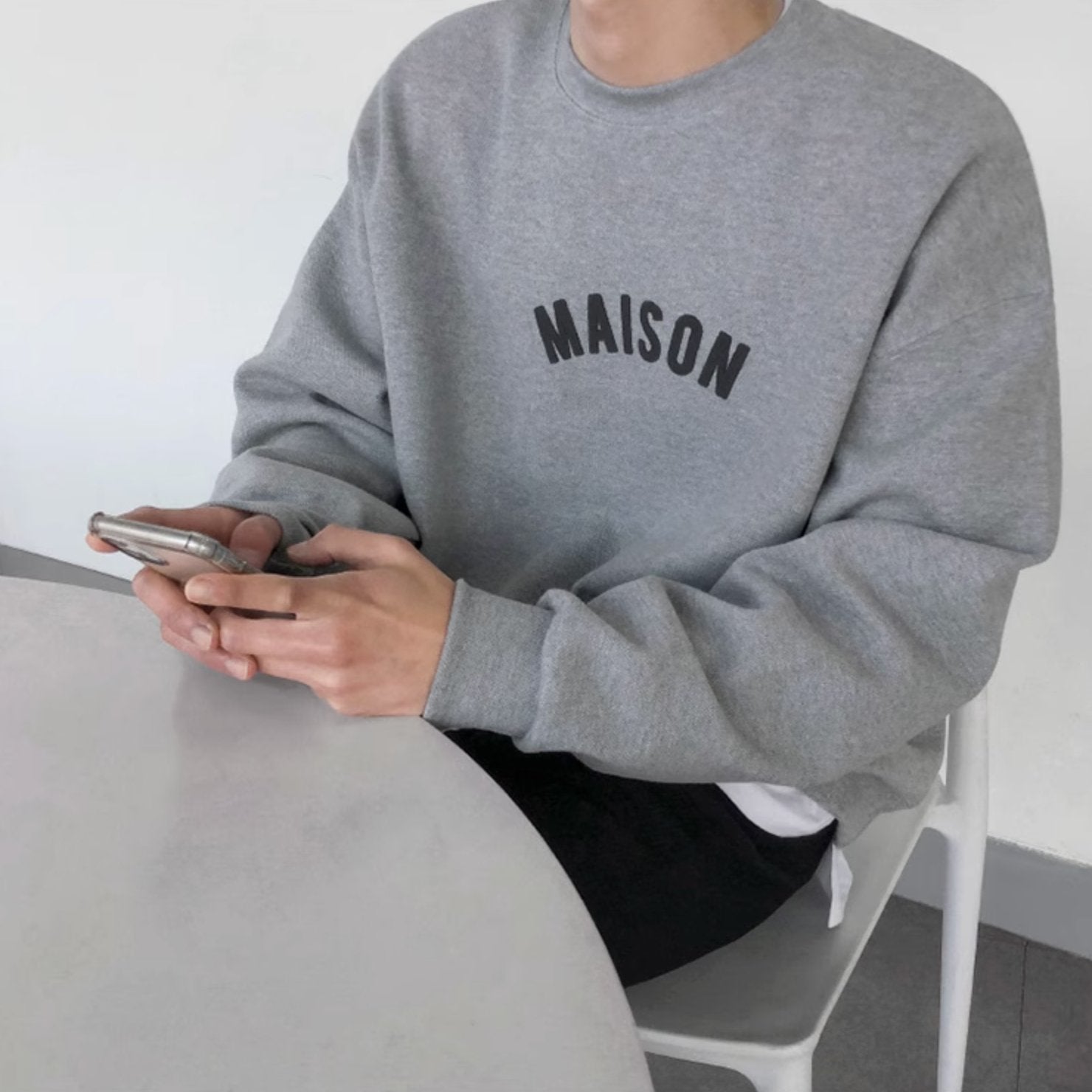 MAISON SWEATER - Aumori
