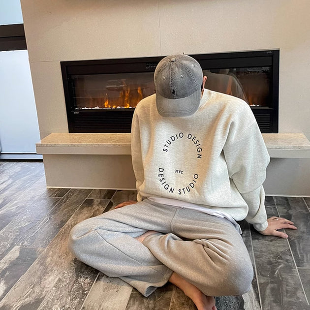 NYC STUDIO SWEATER - Aumori