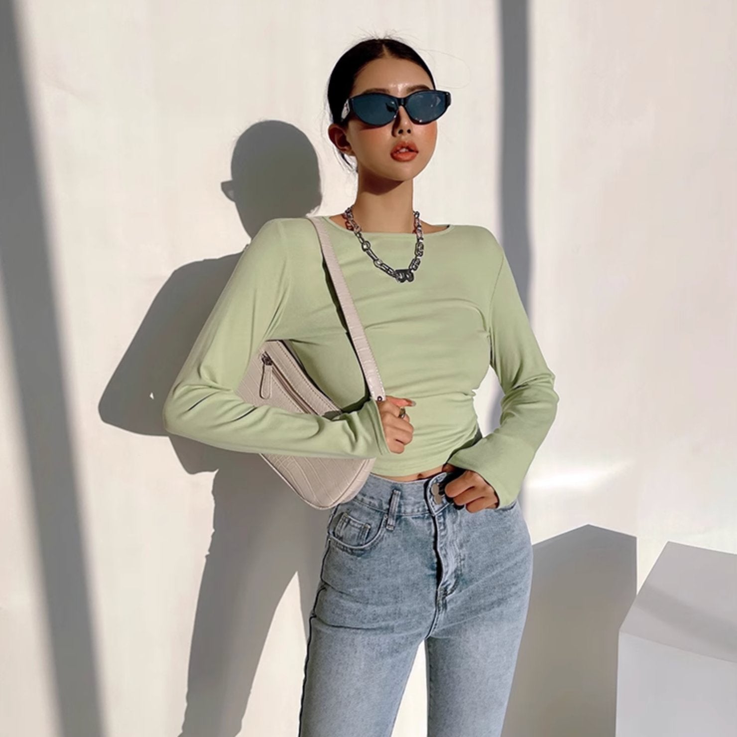 OPEN BACK LONG SLEEVE - Aumori