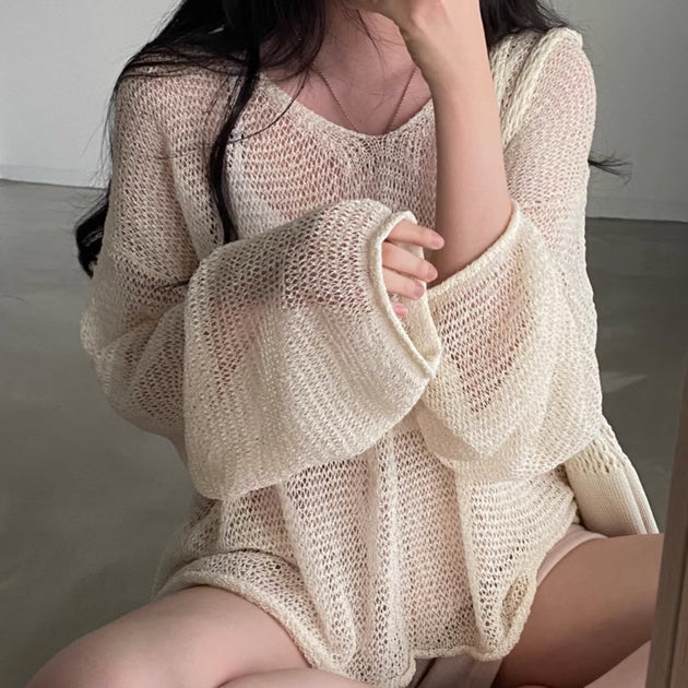 OVERSIZED KNIT TOP - Aumori