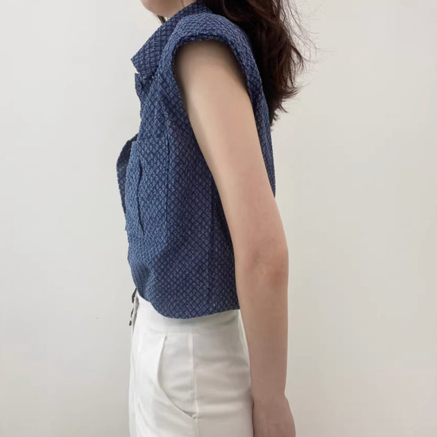 PATTERNED BUTTON UP TOP - Aumori