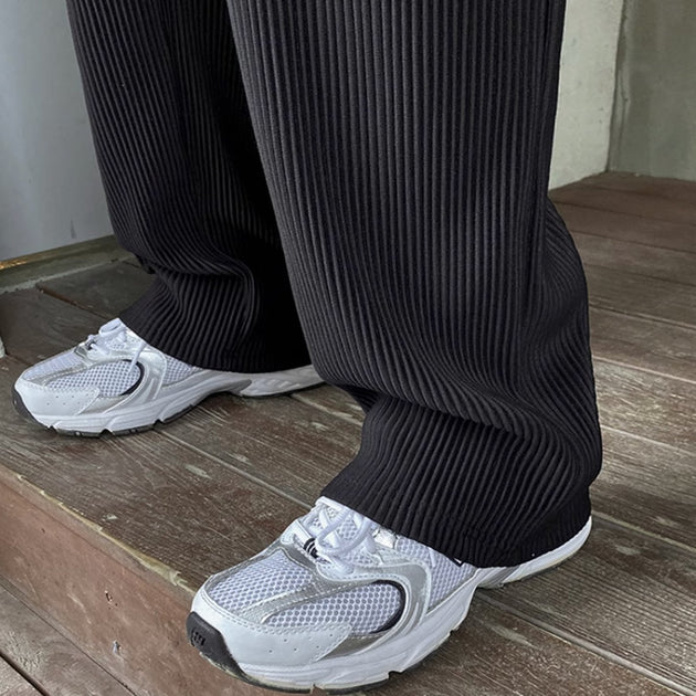 PLEATED DRAWSTRING PANTS - Aumori