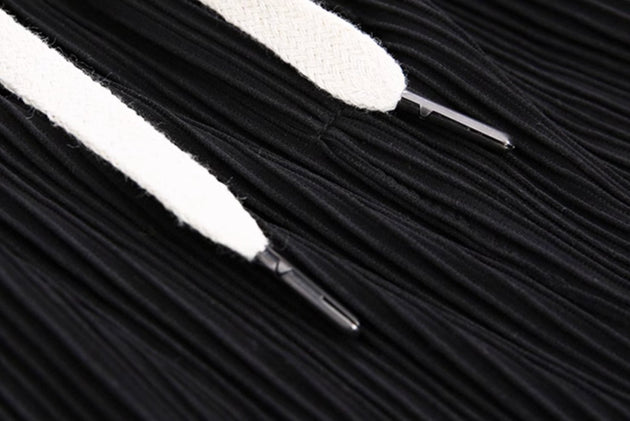 PLEATED DRAWSTRING PANTS - Aumori