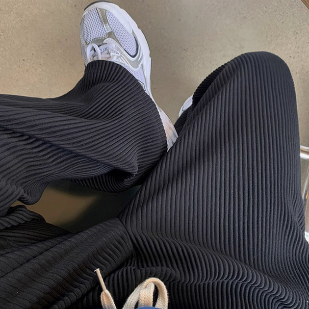 PLEATED DRAWSTRING PANTS - Aumori