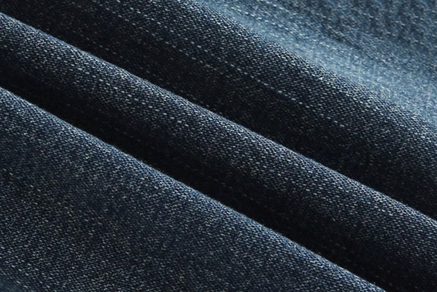 RIPPED ANKLE JEANS - Aumori