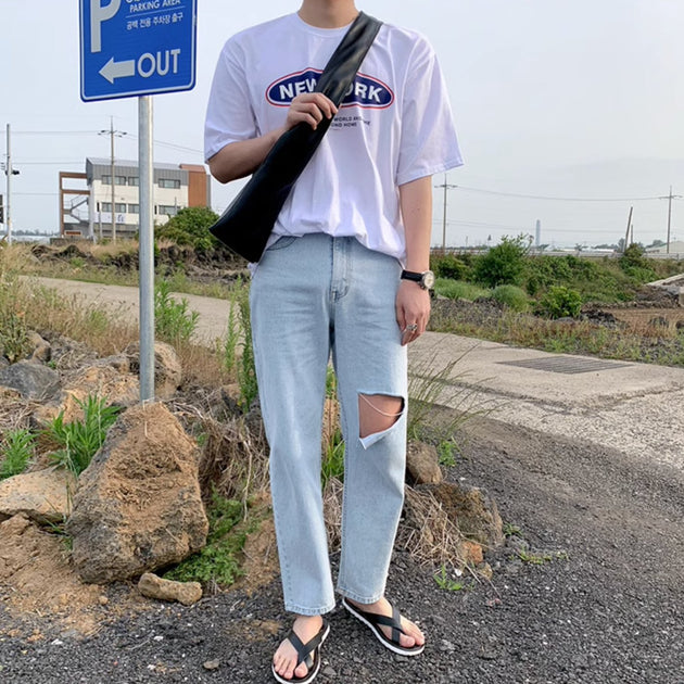 RIPPED JEANS - Aumori