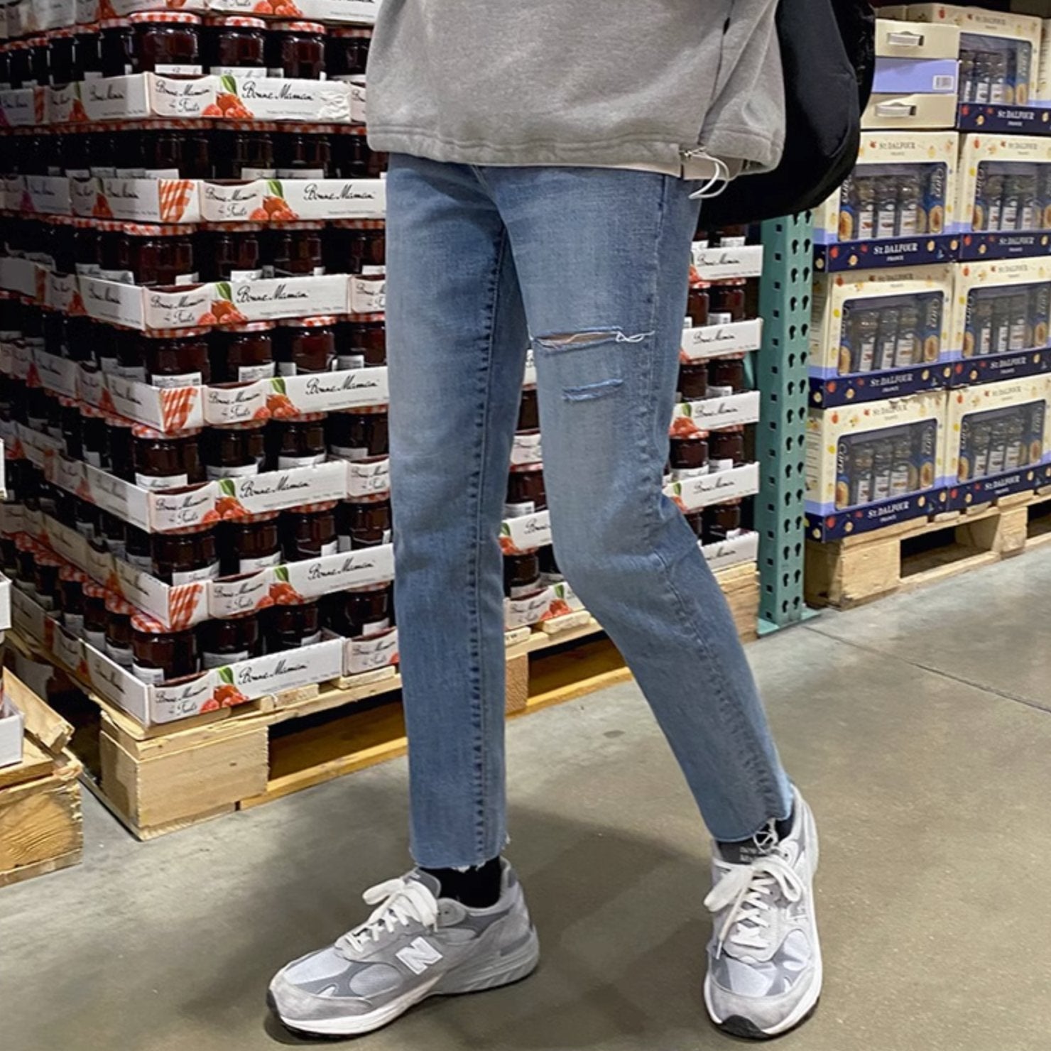 SIDE RIP JEANS - Aumori