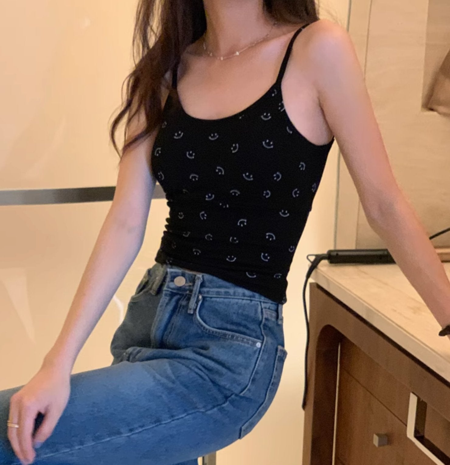 SMILEY CROP TOP - Aumori