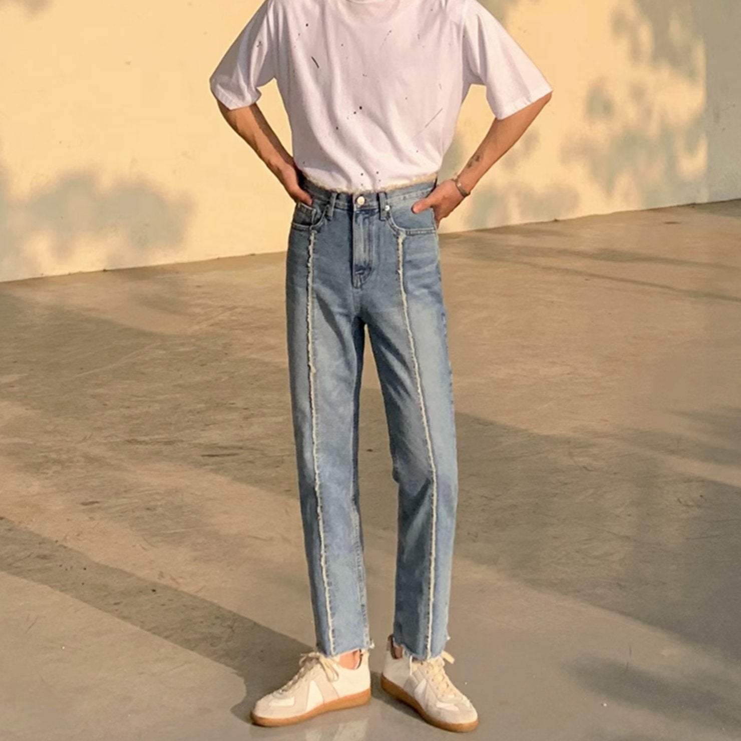 SPLIT CUFF JEANS - Aumori
