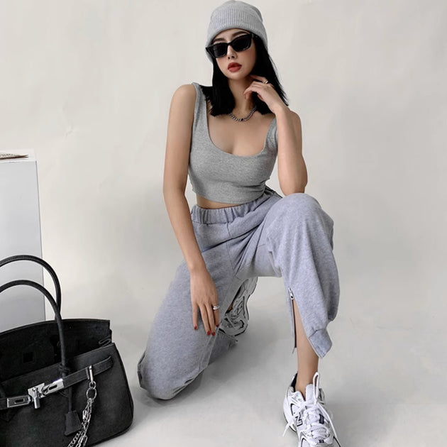 SQUARE NECK SLEEVELESS TOP - Aumori