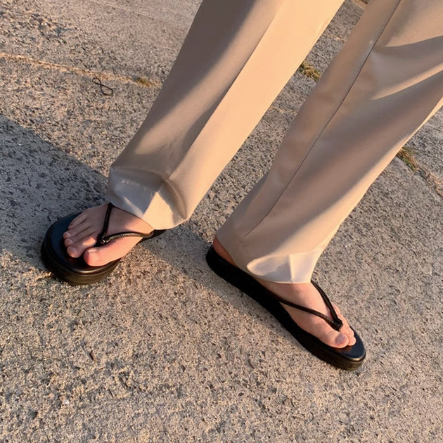 STRAIGHT FIT TROUSERS - Aumori