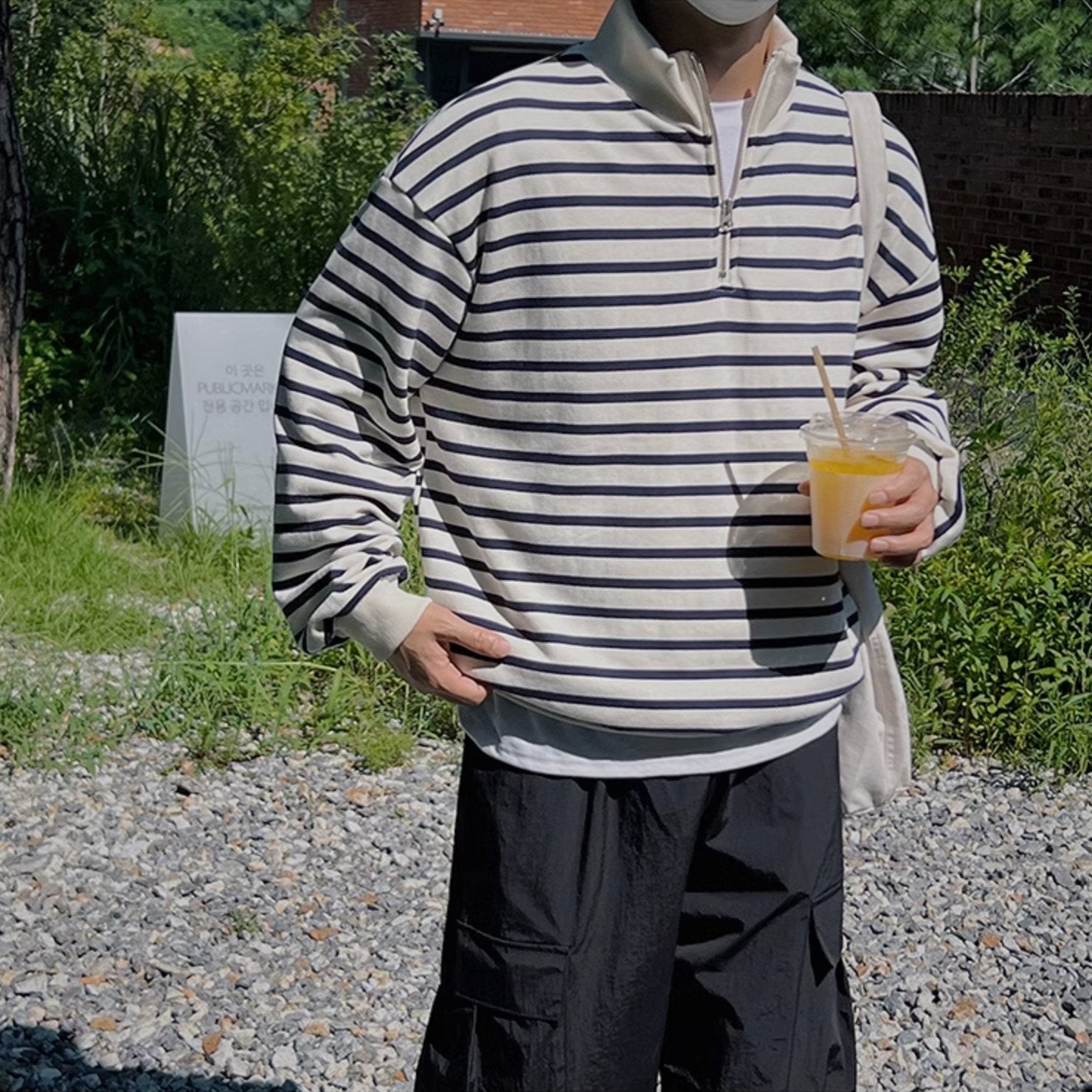 STRIPED HALF ZIP - UP SWEATER - Aumori