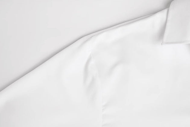 V - NECK COLLAR SHIRT - Aumori
