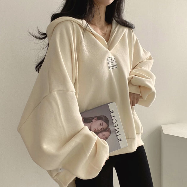 V - NECK HOODIE - Aumori