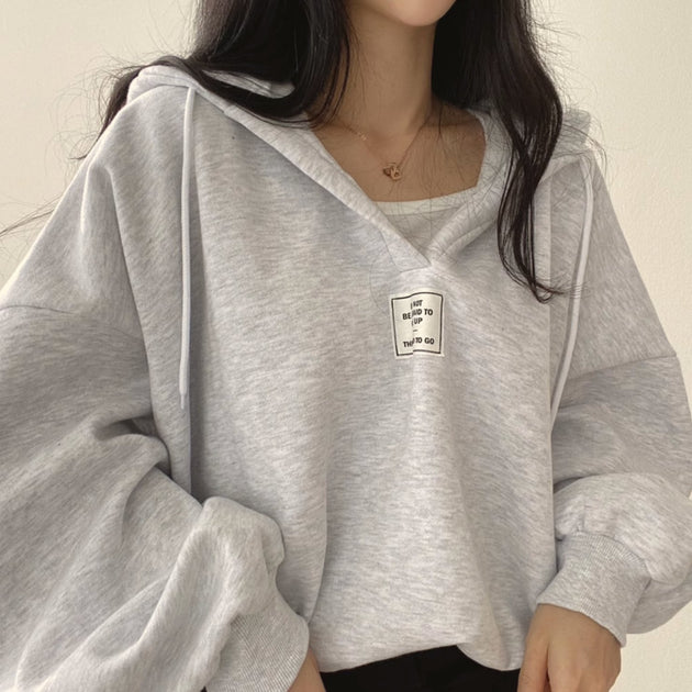 V - NECK HOODIE - Aumori
