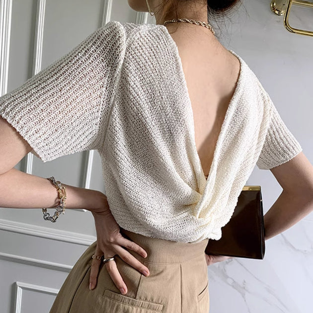V - NECK KNIT TOP - Aumori