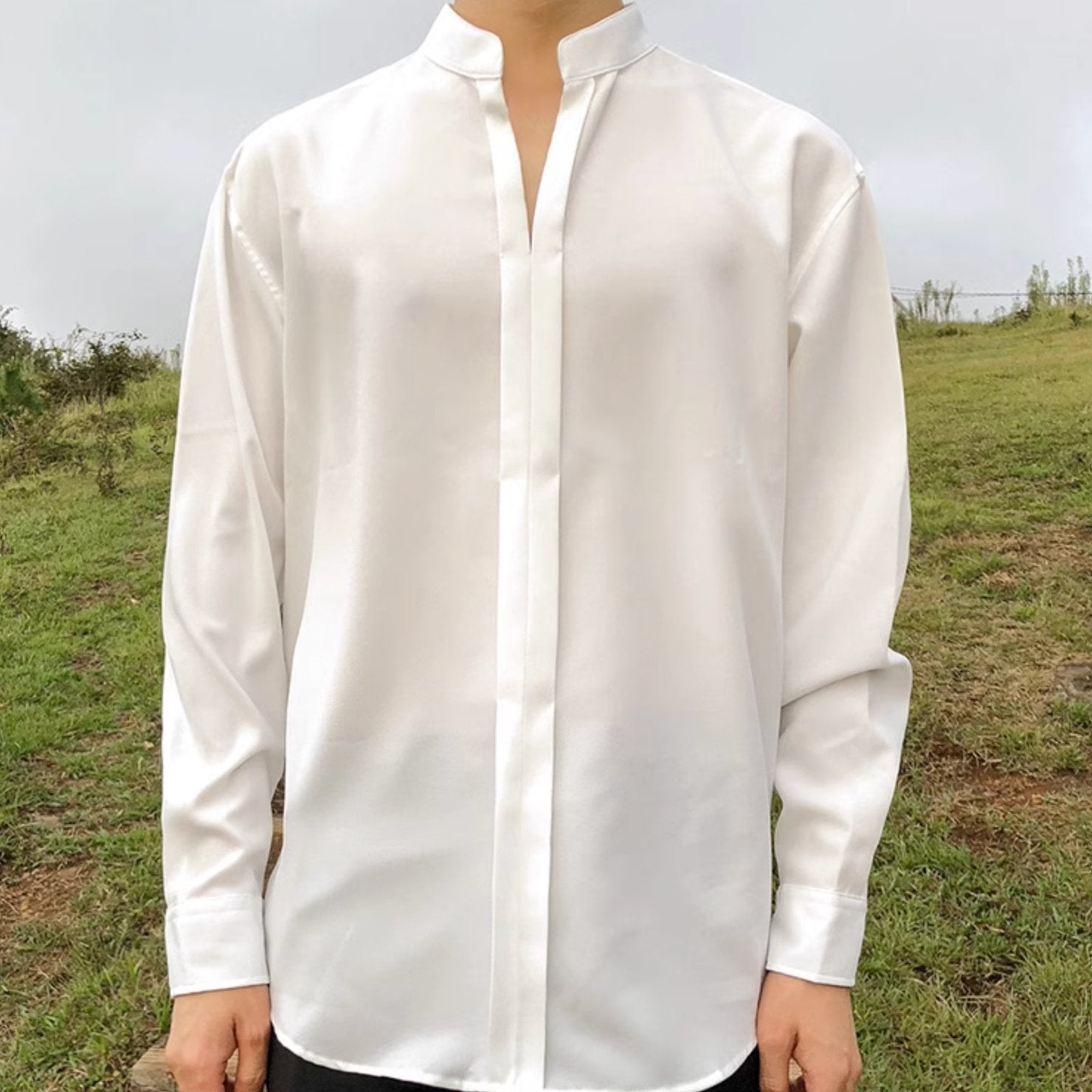 V - NECK MANDARIN SHIRT - Aumori