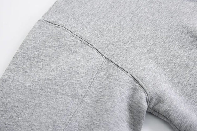 V - NECK SWEATER - Aumori