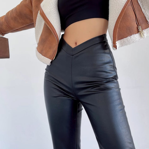V - SHAPE LEATHER PANTS - Aumori