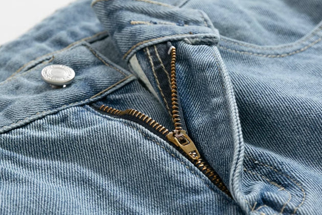 VINTAGE STRAIGHT JEANS - Aumori