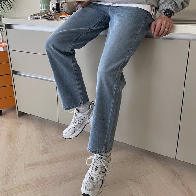 VINTAGE STRAIGHT JEANS - Aumori