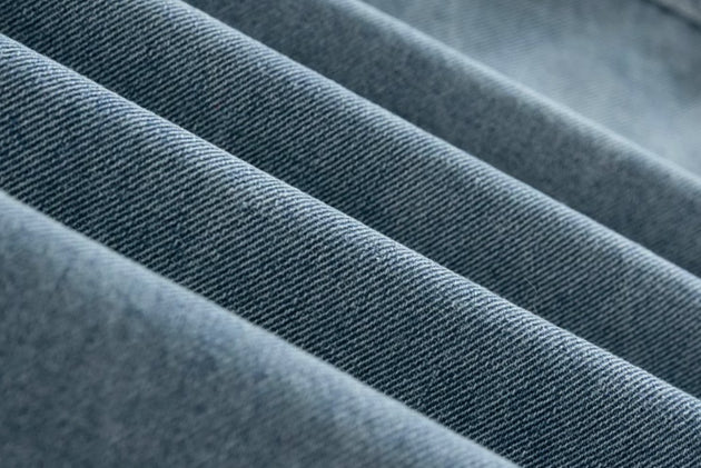 VINTAGE STRAIGHT JEANS - Aumori