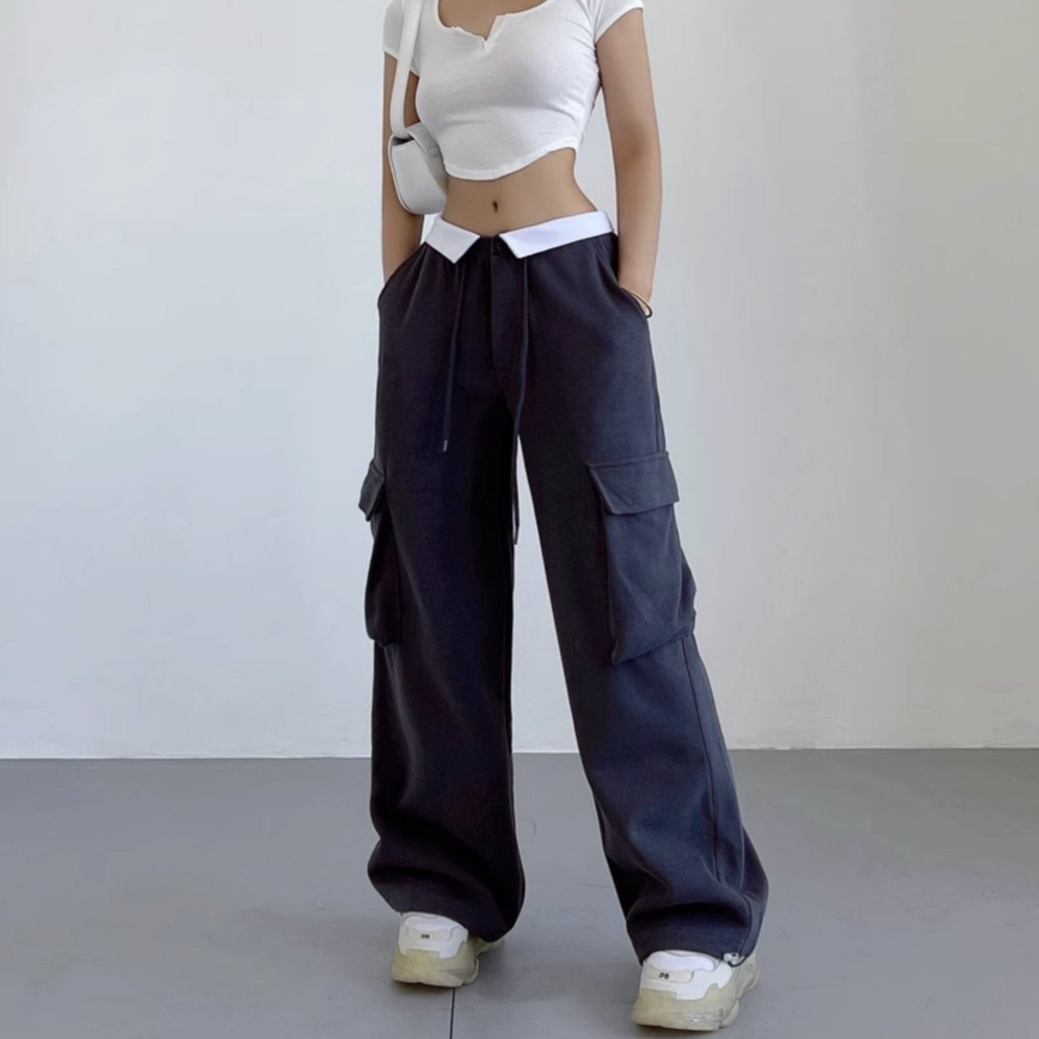 CARGO SWEATPANTS - Stockbay