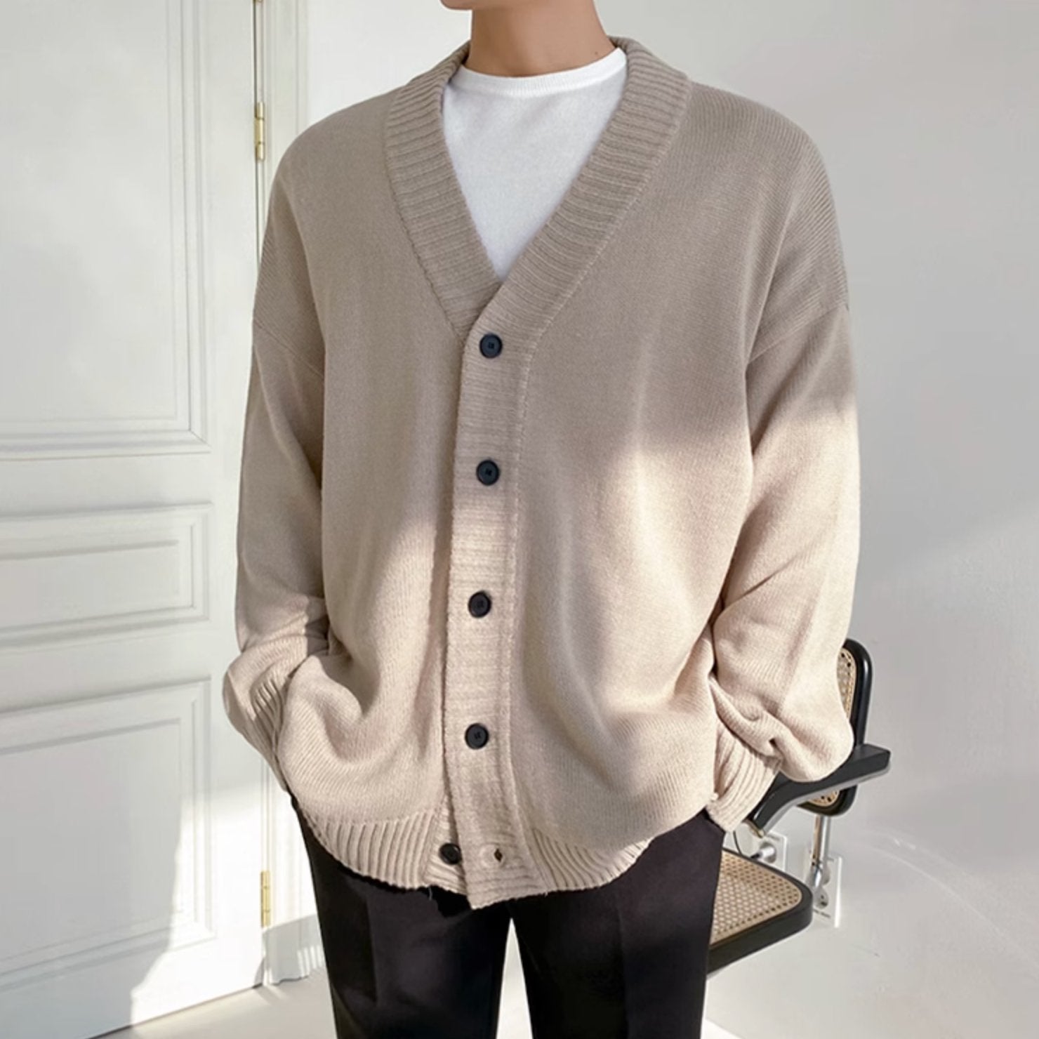 CLASSIC KNIT CARDIGAN - Aumori