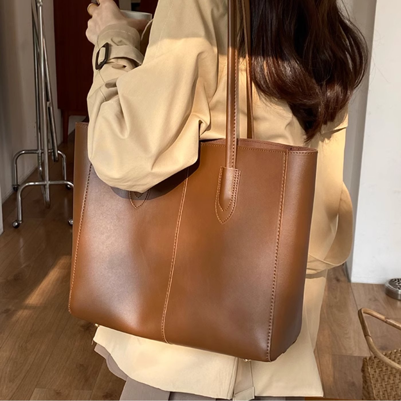 CLASSIC LEATHER BAG - Aumori