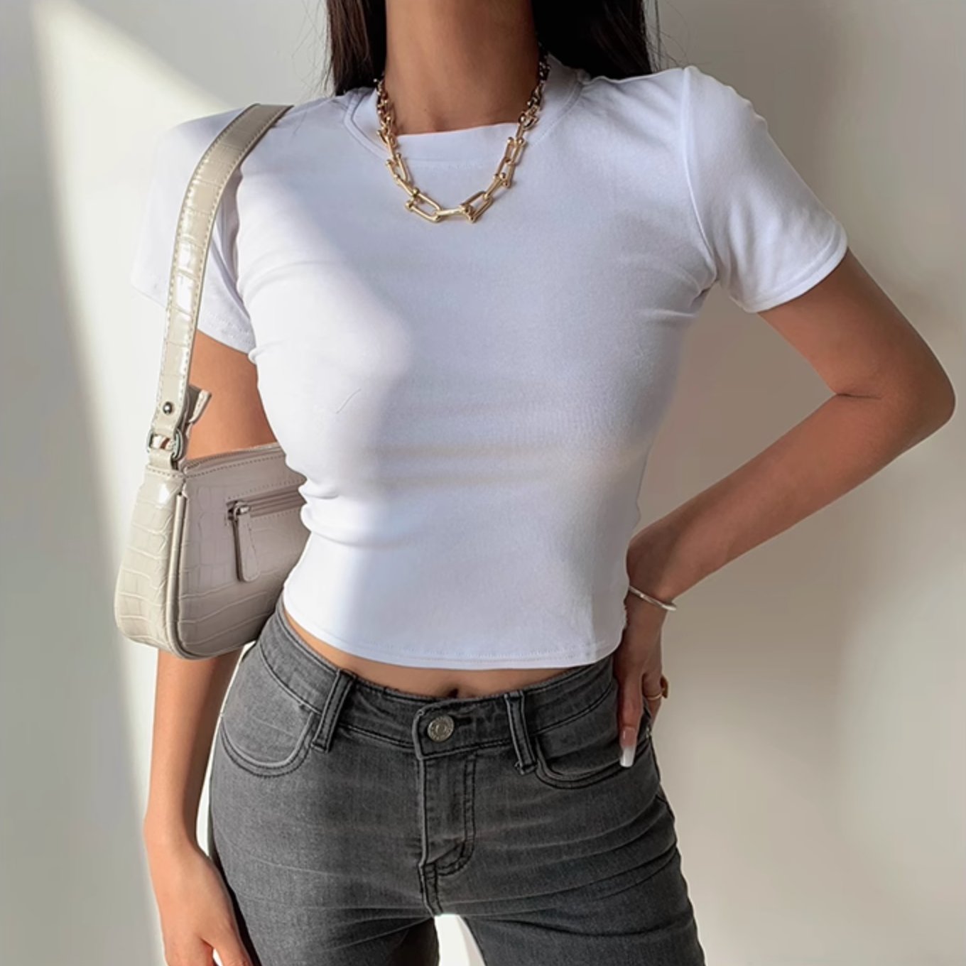 CROPPED CLASSIC T-SHIRT - Stockbay