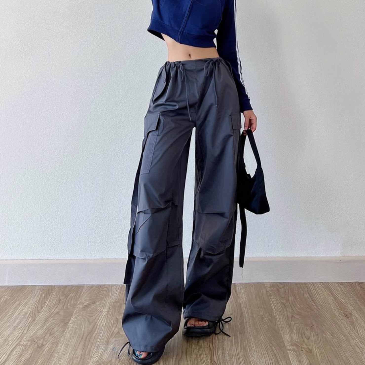 DRAWSTRING POCKET TRACKPANTS - Aumori